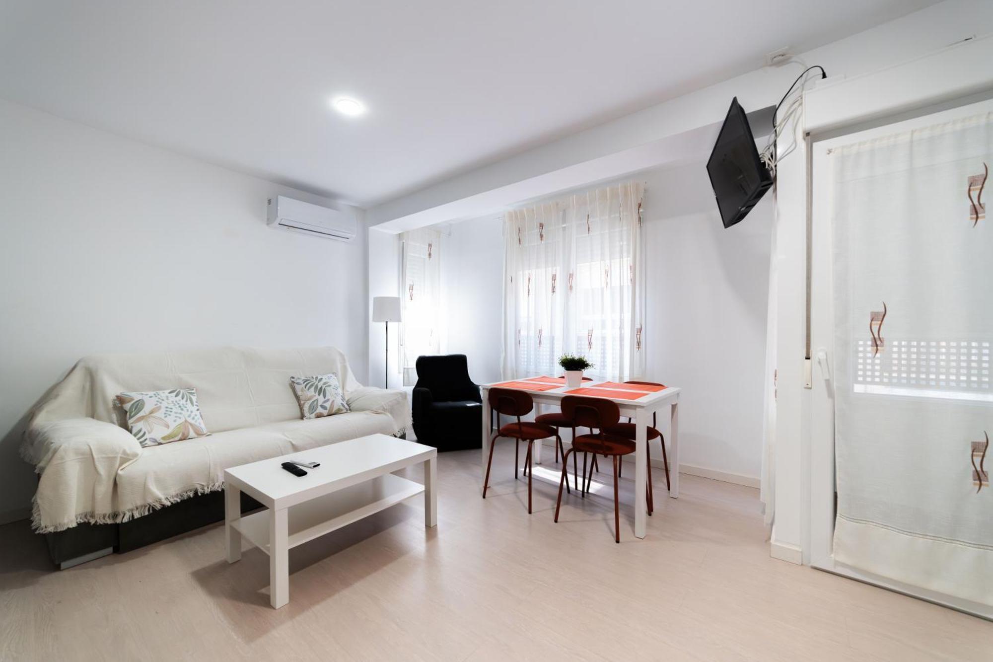 Quatre Llunes Guest house Santa Pola